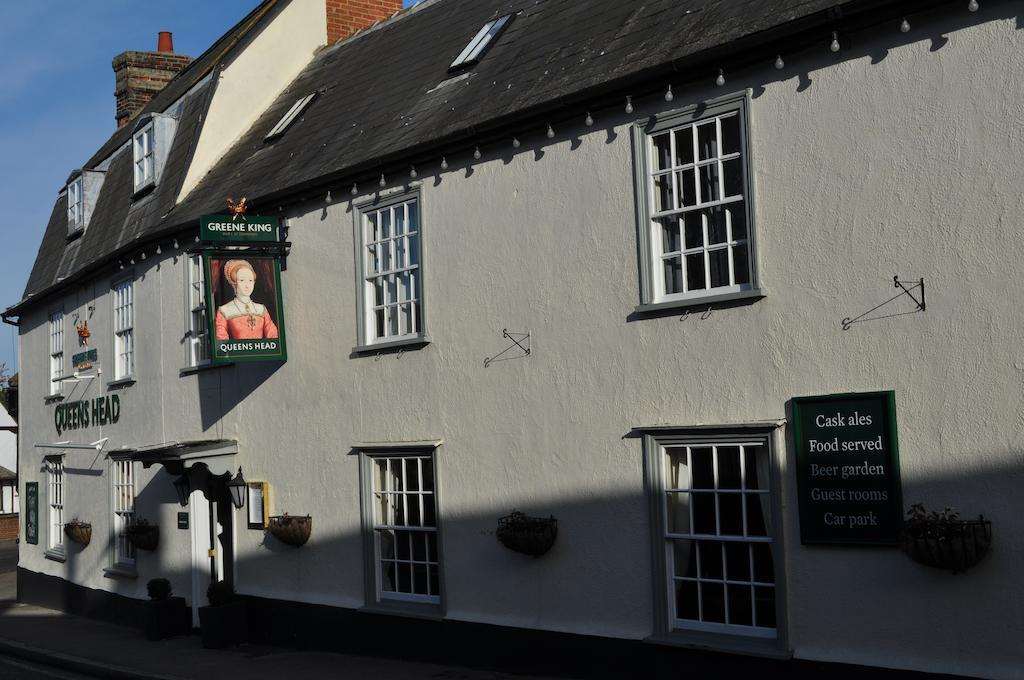 Queens Head Inn Saffron Walden Exterior photo