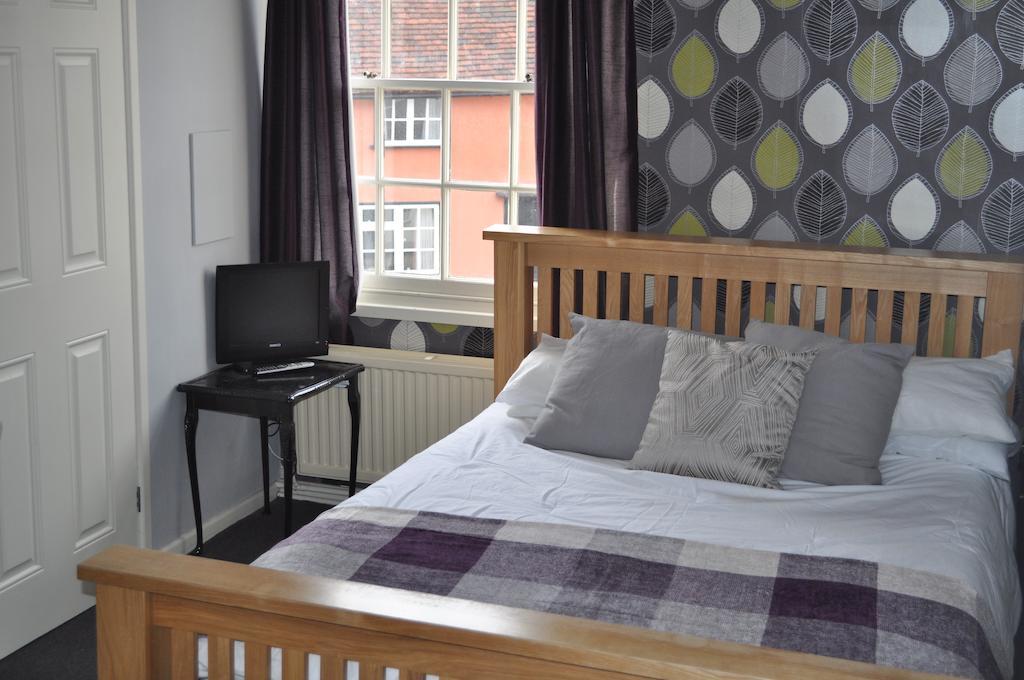 Queens Head Inn Saffron Walden Room photo